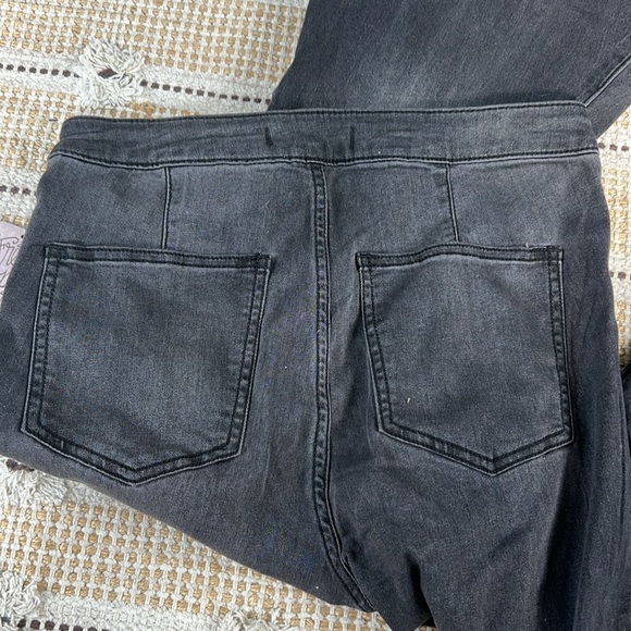Free People Jeans - Picture 4 of 5